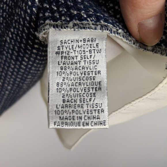 Sachin + Babi Split Back Blouse With Button Detail - Picture 5 of 8